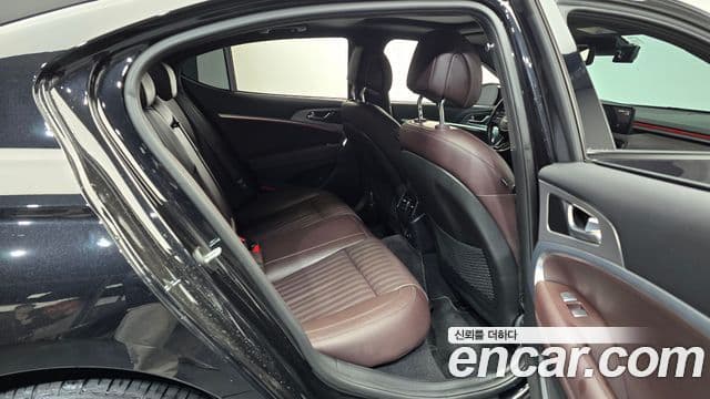 Genesis The / новый New G70, 2021 12