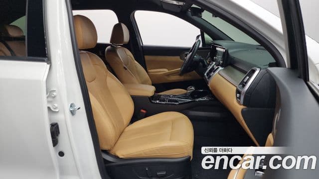 Kia Sorento 4세대 Prestige, 2023 11