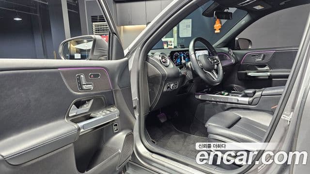 Mercedes-Benz GLB-класс X247 GLB220, 2021 11