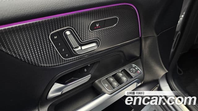 Mercedes-Benz GLB-класс X247 GLB220, 2021 16