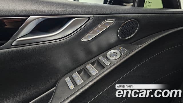 Genesis G80 (RG3) бензин 2.5 турбо 2WD, 2022 14