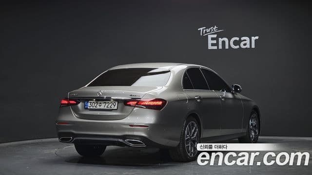 Mercedes-Benz E-класс W213 AMG Line, 2021 2