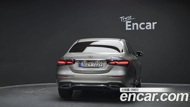 Mercedes-Benz E-класс W213 AMG Line, 2021 4