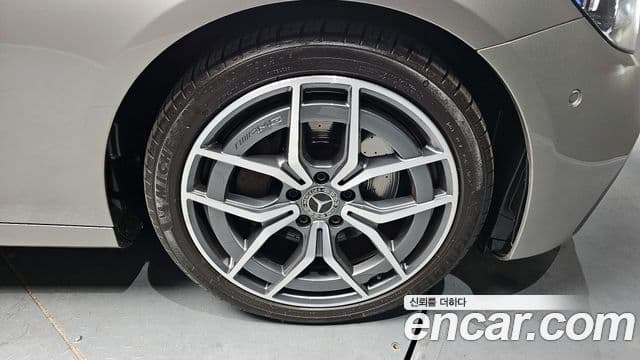 Mercedes-Benz E-класс W213 AMG Line, 2021 все фото