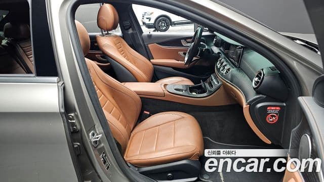 Mercedes-Benz E-класс W213 AMG Line, 2021 10