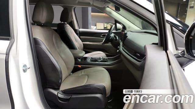 Kia The / новый New Carnival 4세대 Prestige, 2024 11