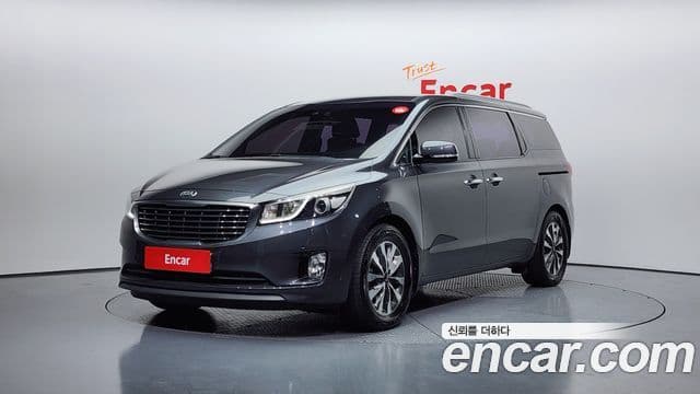 Kia All New Carnival Noblesse, 2015 1