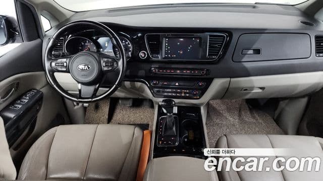 Kia All New Carnival Noblesse, 2015 7