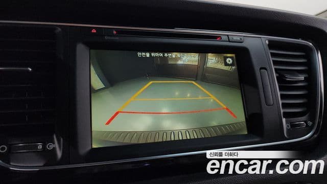 Kia All New Carnival Noblesse, 2015 14