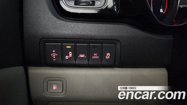 Kia All New Carnival Noblesse, 2015 17