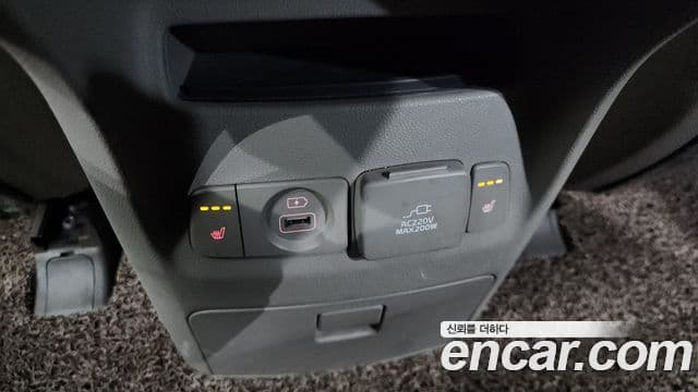 Kia All New Carnival Noblesse, 2015 18