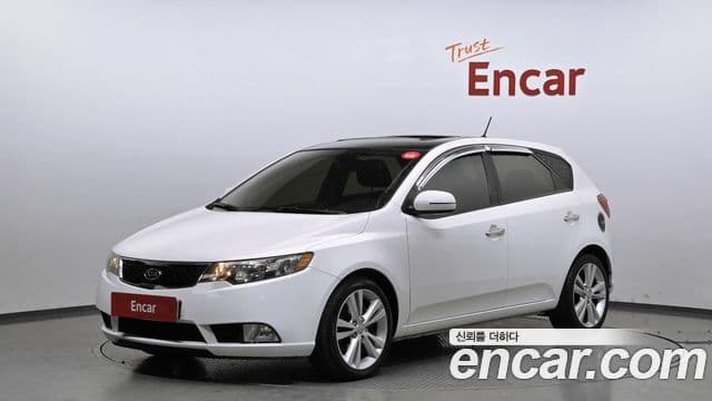 Kia Forte хэтчбек 빌트인캠2 — базовая версия - Built-in Cam 2, 2011 1