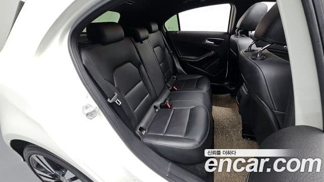 Mercedes-Benz A-класс W176, 2018 12