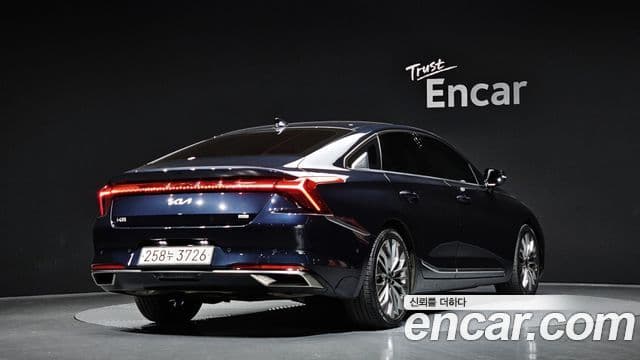 Kia K8 Platinum, 2022 2