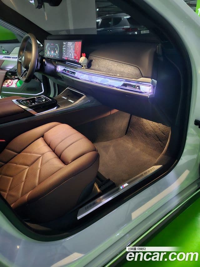 BMW 7시리즈 (G70) 740i xDrive M Sport, 2024 10