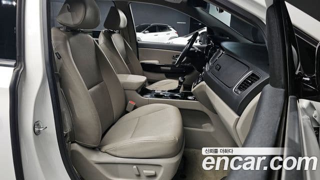 Kia The / новый New Carnival Prestige, 2019 10