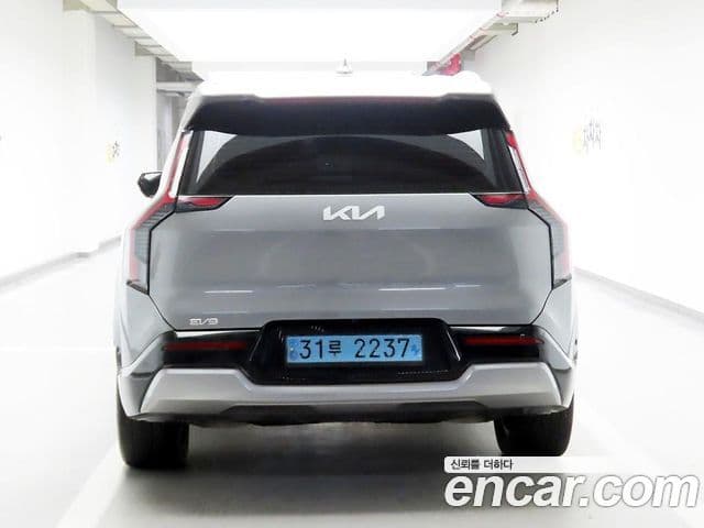 Kia EV9 Earth, 2024 3