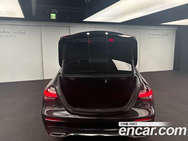 Mercedes-Benz E-класс W213 AMG Line, 2022 все фото