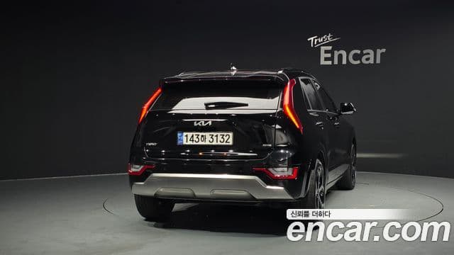 Kia D All New Niro Prestige, 2023 4