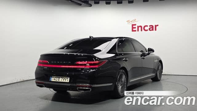 Genesis G90 Luxury, 2022 2