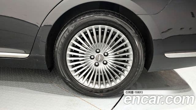 Genesis G90 Luxury, 2022 все фото