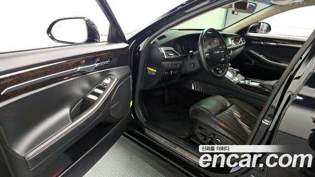 Genesis G90 Luxury, 2022 10