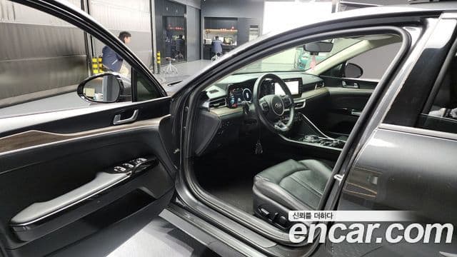 Kia K5 3세대 Noblesse, 2021 10