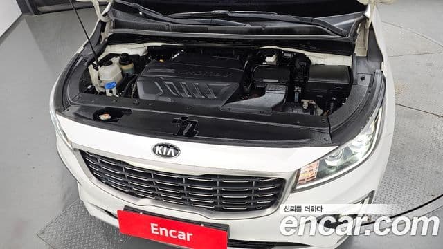 Kia The / новый New Carnival Noblesse, 2019 6