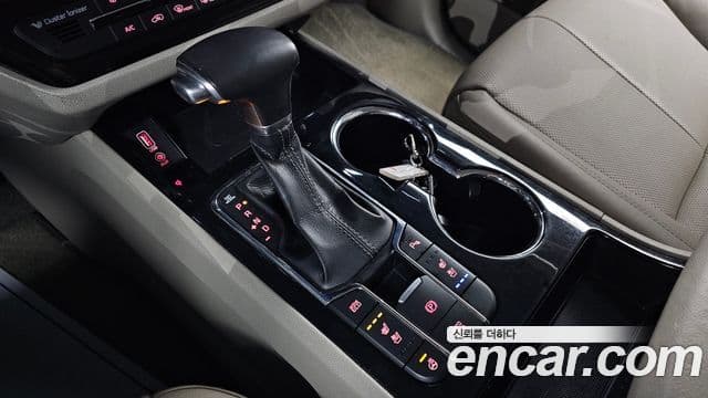 Kia The / новый New Carnival Noblesse, 2019 9