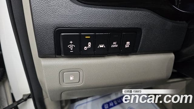 Kia The / новый New Carnival Noblesse, 2019 13