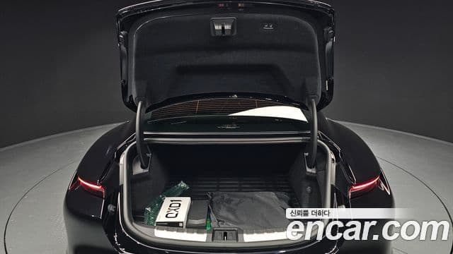 Porsche 타이칸 4S, 2025 20