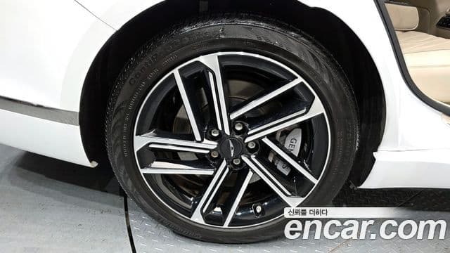 Genesis G80 (RG3) бензин 3.5 турбо AWD, 2025 все фото