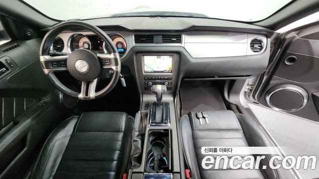 Ford Mustang купе, 2011 7