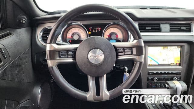 Ford Mustang купе, 2011 13