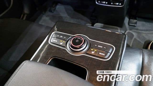 Kia The / новый New K7 Luxury, 2013 19