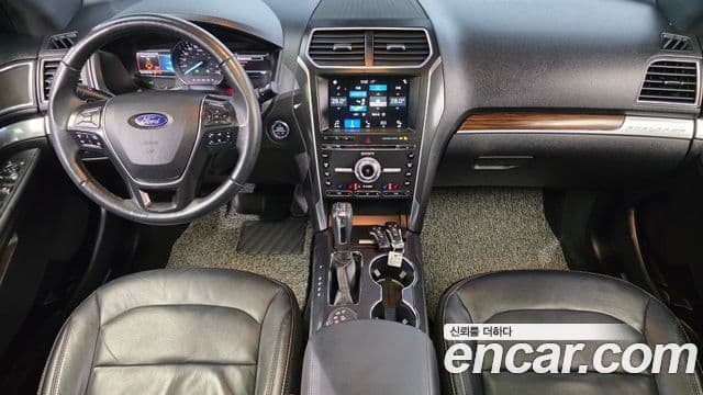 Ford Explorer 5세대, 2017 7