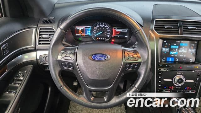 Ford Explorer 5세대, 2017 13