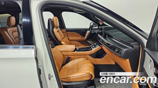Lincoln Aviator 2세대 3.0 Black Label AWD, 2022 10