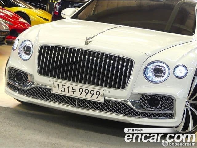 Bentley Flying Spur 3세대 4.0 Azure, 2023 19