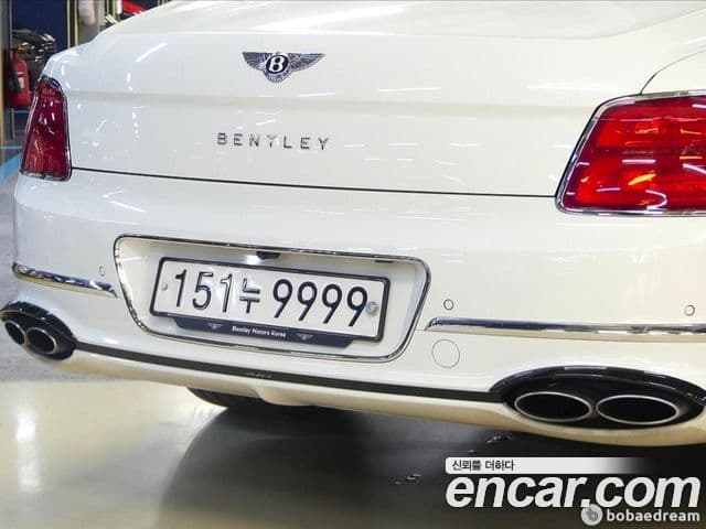 Bentley Flying Spur 3세대 4.0 Azure, 2023 20