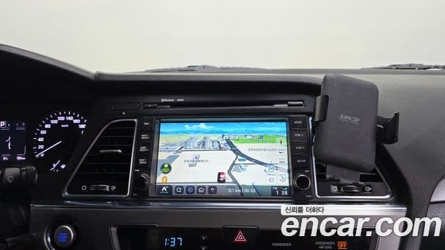 Hyundai LF Sonata Special, 2017 16