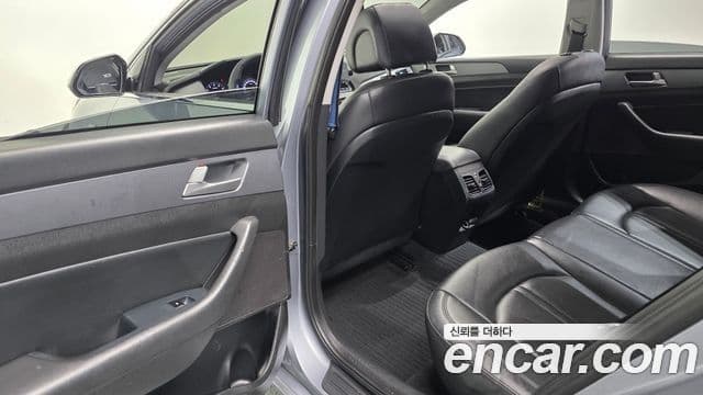 Hyundai LF Sonata Special, 2017 19