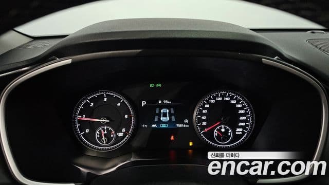 Hyundai The / новый New Santa Fe Exclusive, 2022 8