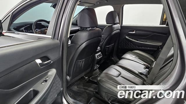 Hyundai The / новый New Santa Fe Exclusive, 2022 11