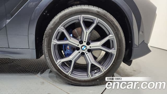 BMW X6 (G06) xDrive40i M Sport, 2022 все фото