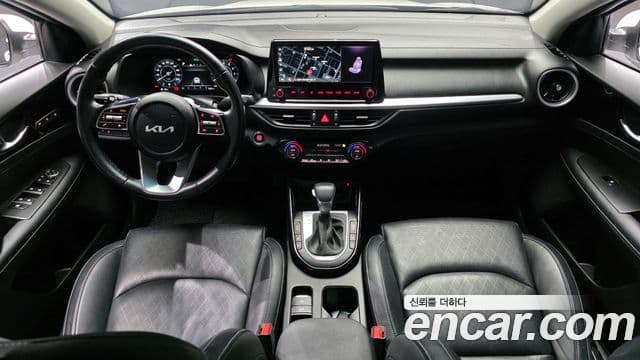Kia The / новый New K3 2세대 Signature, 2022 7