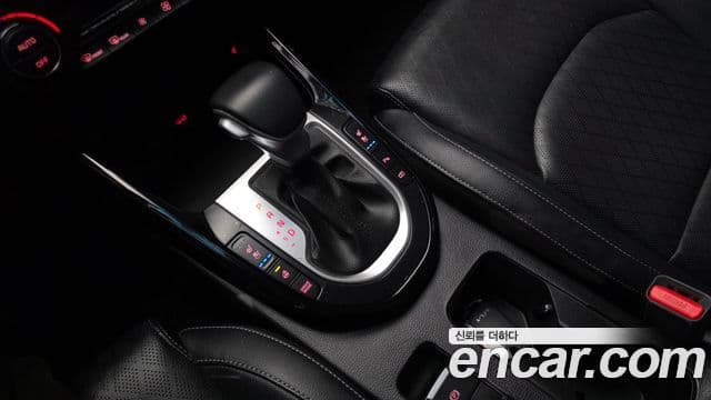 Kia The / новый New K3 2세대 Signature, 2022 9