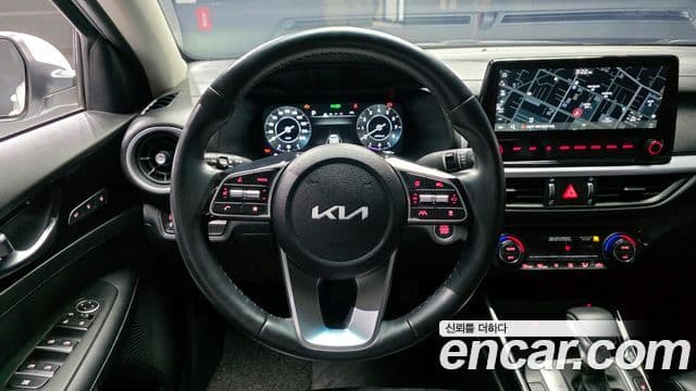 Kia The / новый New K3 2세대 Signature, 2022 13