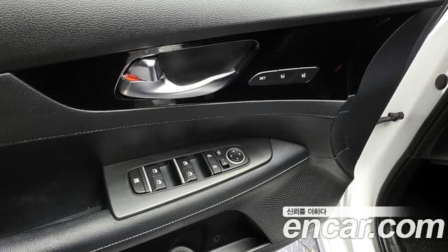 Kia The / новый New K3 2세대 Signature, 2022 19