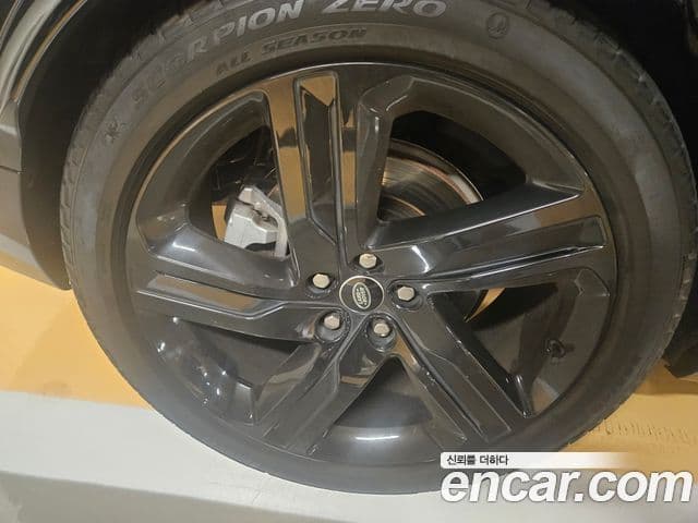 Land Rover Discovery 5 D300 R-Dynamic HSE, 2023 все фото